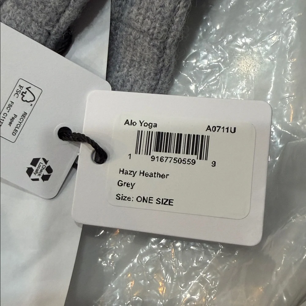 ALO YOGA | ✨NEW✨ Merino Wool Bucket Hat in Hazy Heather Grey
